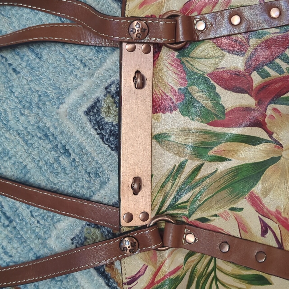 Patricia Nash Benvenuto Tote Purse Cuban Tropical Floral - Picture 4 of 7